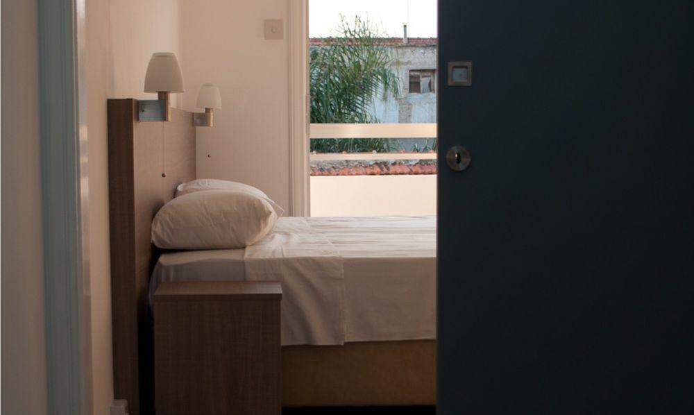 St. George Rent Rooms Larnaca Luaran gambar