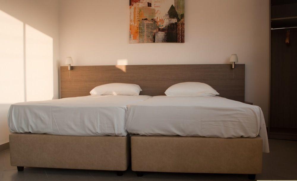 St. George Rent Rooms Larnaca Luaran gambar
