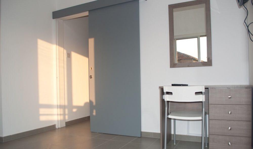 St. George Rent Rooms Larnaca Luaran gambar