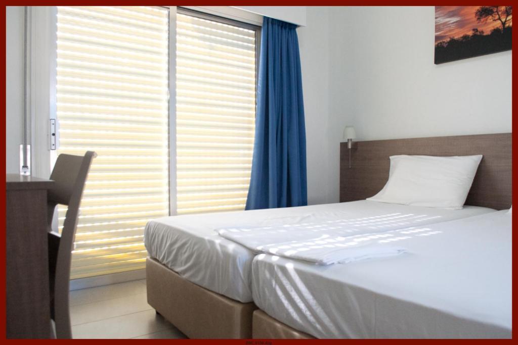 St. George Rent Rooms Larnaca Luaran gambar
