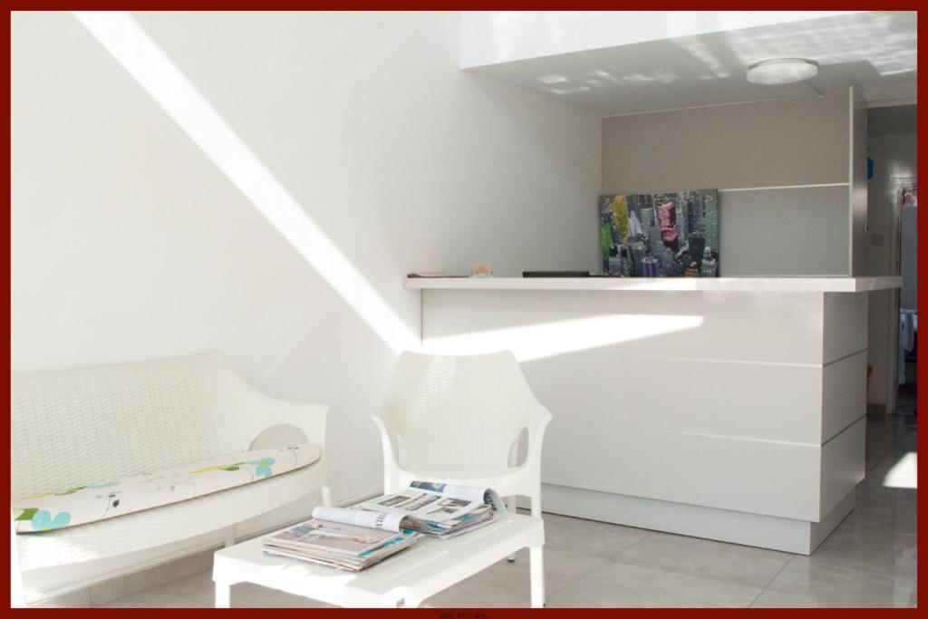 St. George Rent Rooms Larnaca Luaran gambar